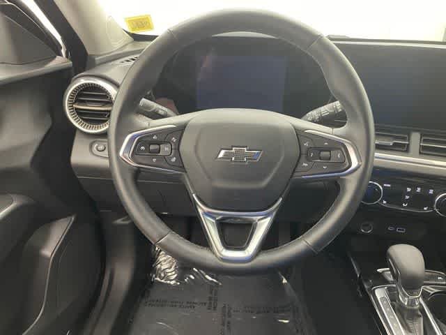 2024 Chevrolet Trax Activ - Photo 13