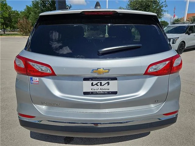 Used 2020 Silver Ice Metallic Chevrolet LT w/1LT Front-wheel Drive image 3