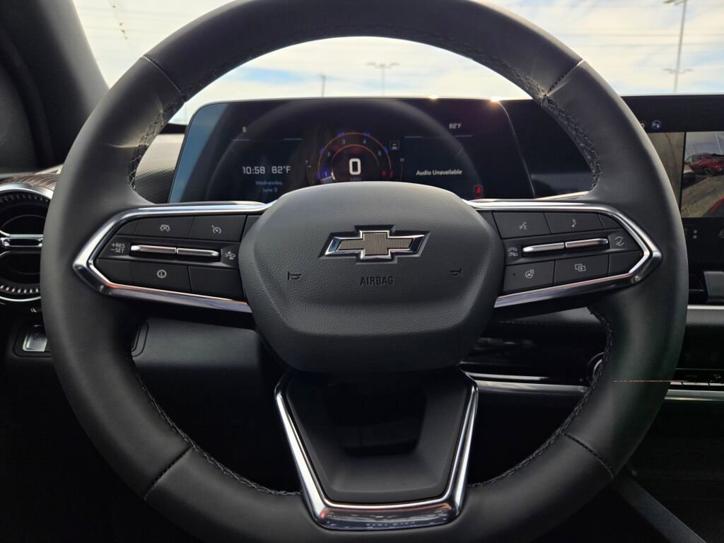 New 2026 Mosaic Black Metallic Chevrolet LT image 24