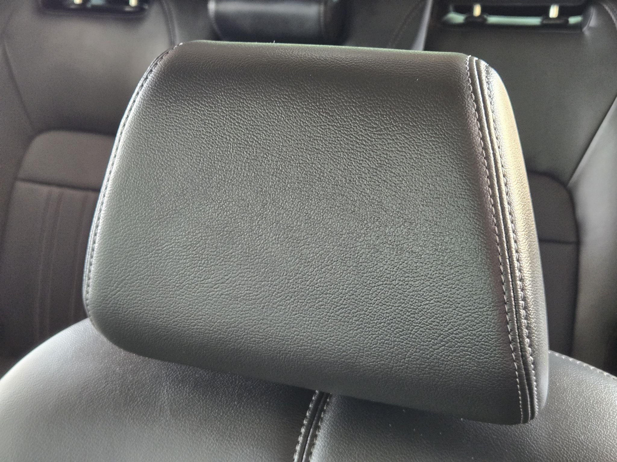 Used 2025  Honda EX-L image 26