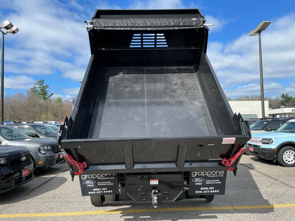 New 2026 Oxford White Ford F-550® XL image 27