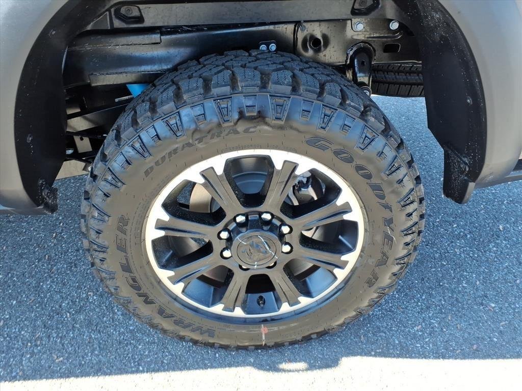 New 2026 Ceramic Gray Clear-Coat Exterior Paint RAM  image 8