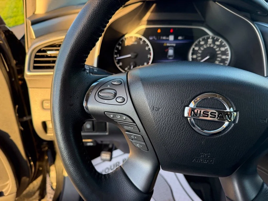 Used 2019 Black Nissan SL image 33
