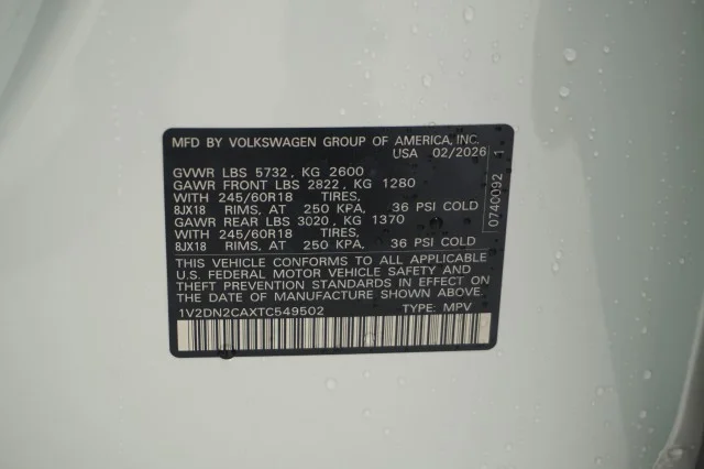 New 2026 Opal White Pearl Volkswagen 2.0T SE image 36
