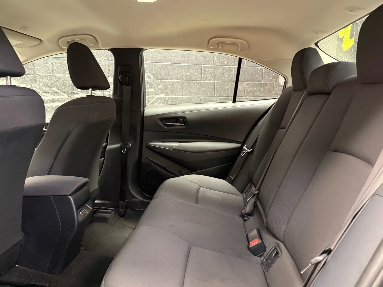 Used 2024 Midnight Black Metallic (218) Toyota LE image 26
