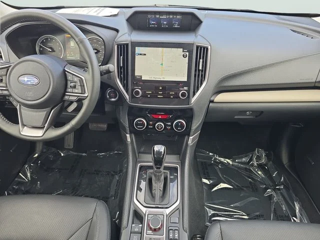 Used 2023 Silver Subaru Limited image 9