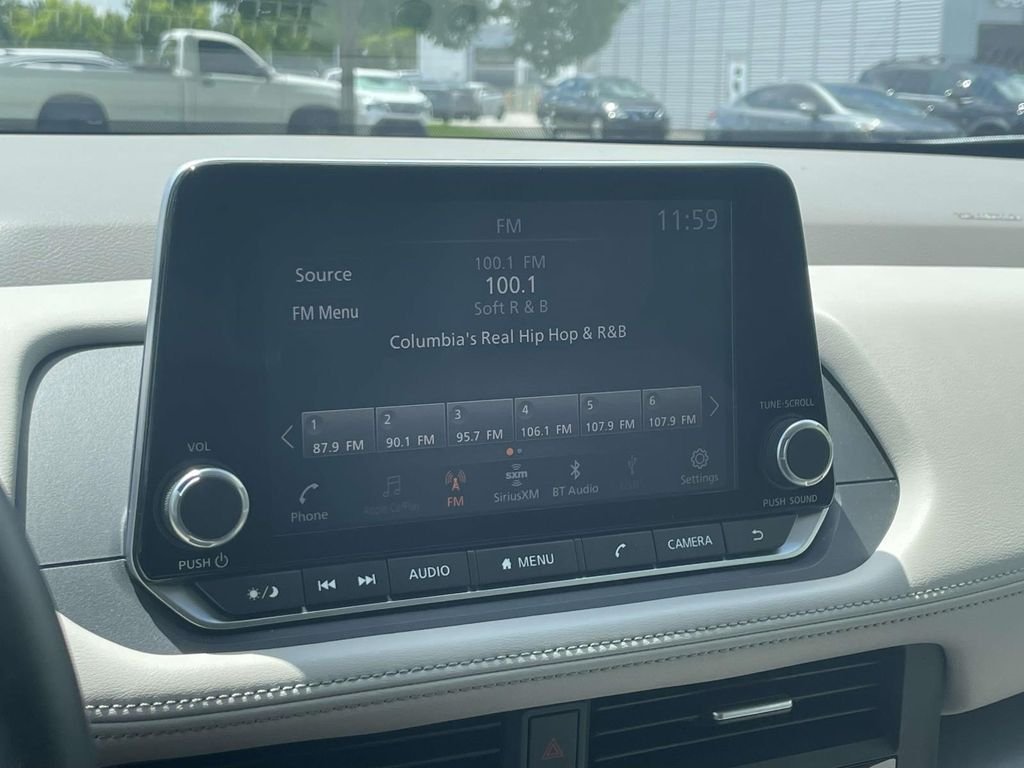 2025 Nissan Rogue SV - Photo 26