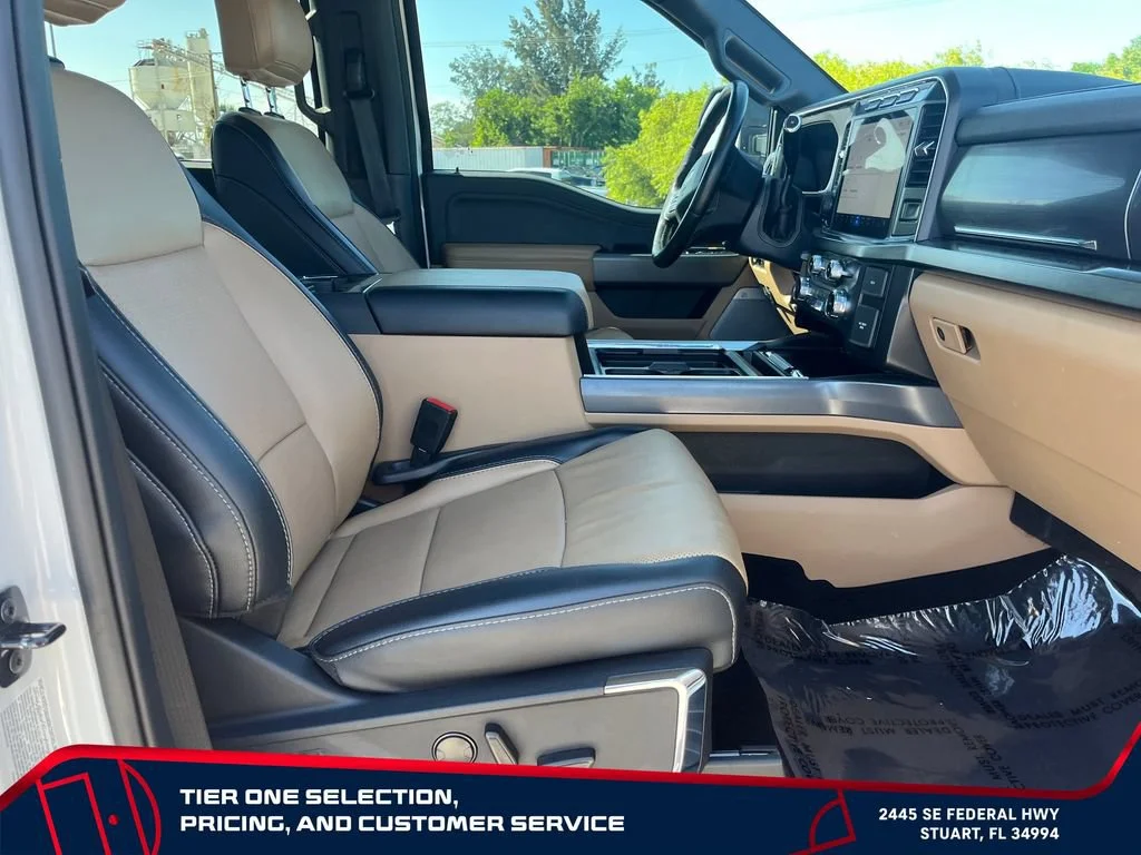 Used 2024 White Ford LARIAT image 19