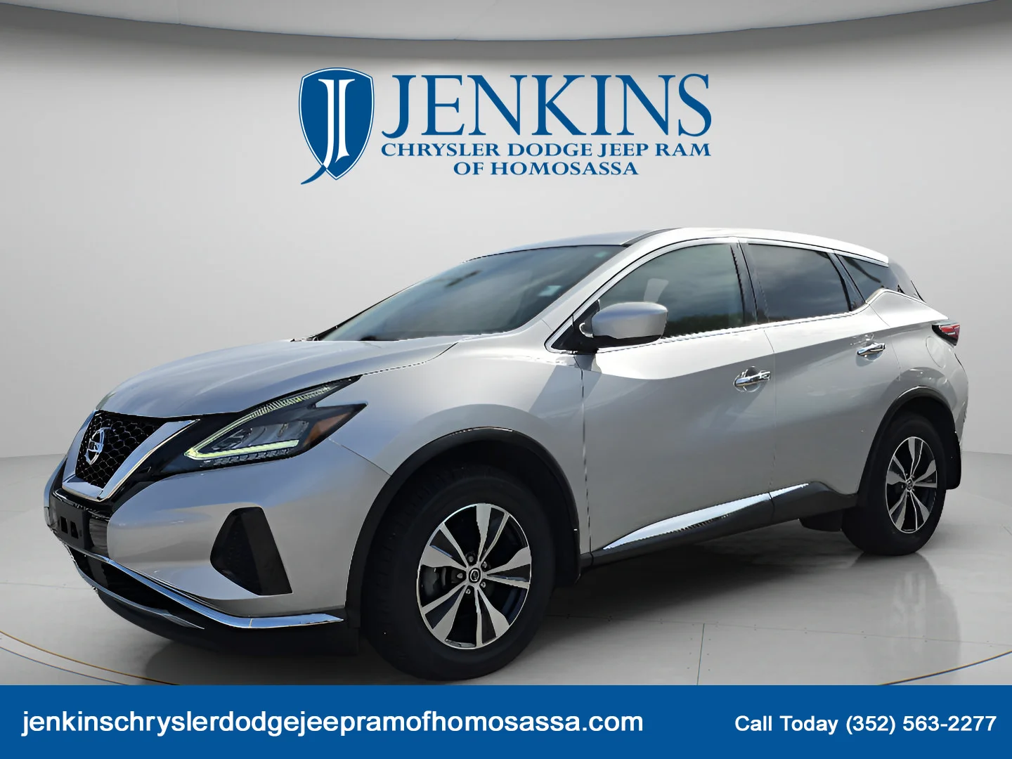 Used 2022 Brilliant Silver Metallic Nissan S image 10