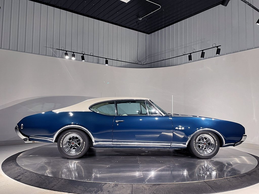 Used 1968  Oldsmobile Supreme image 4