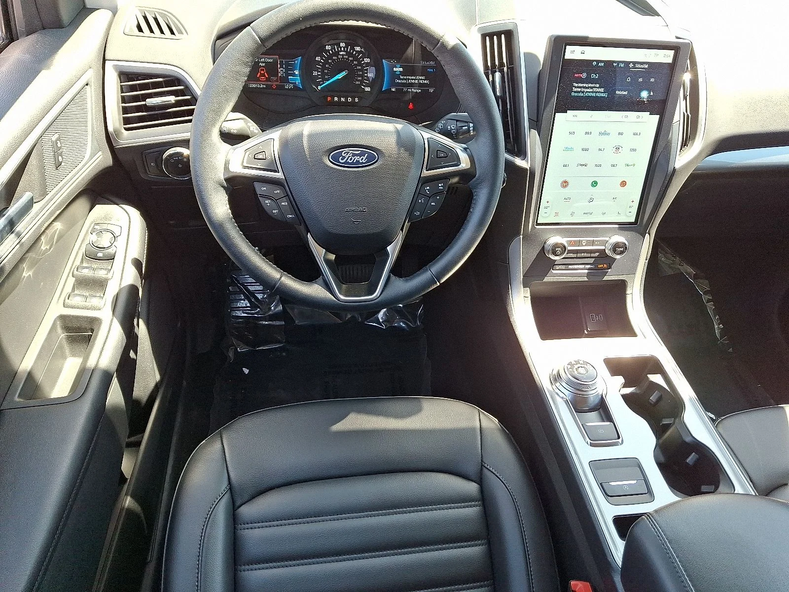 Used 2023 White Ford SEL image 11