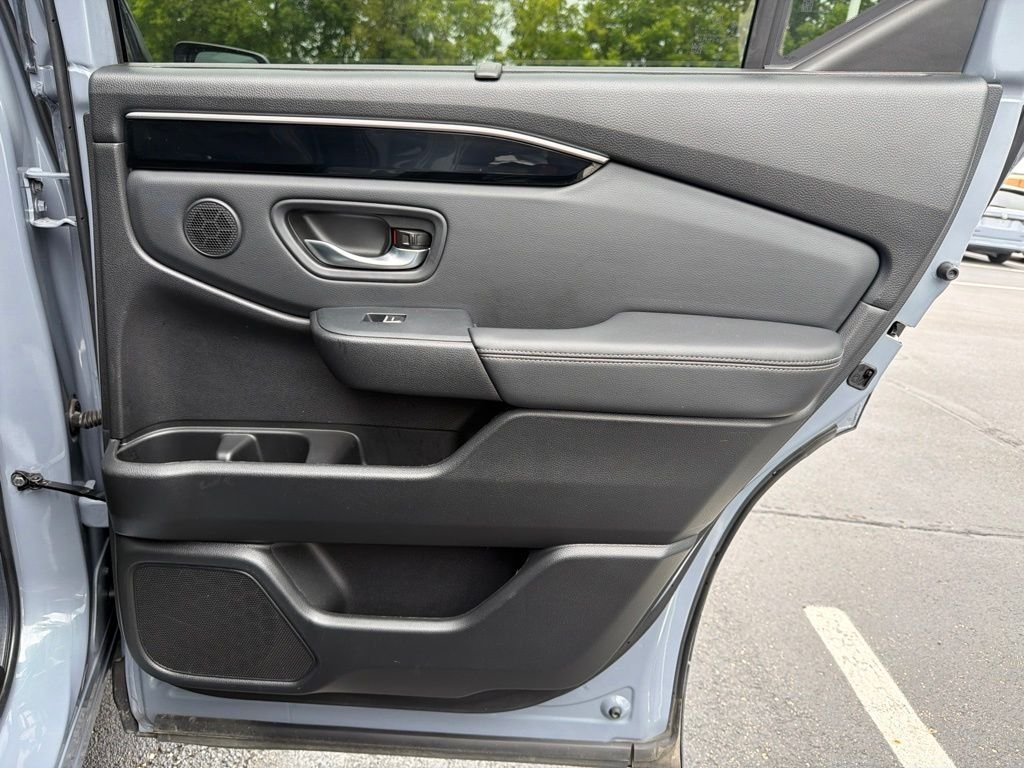 2025 Honda Pilot Touring - Photo 25