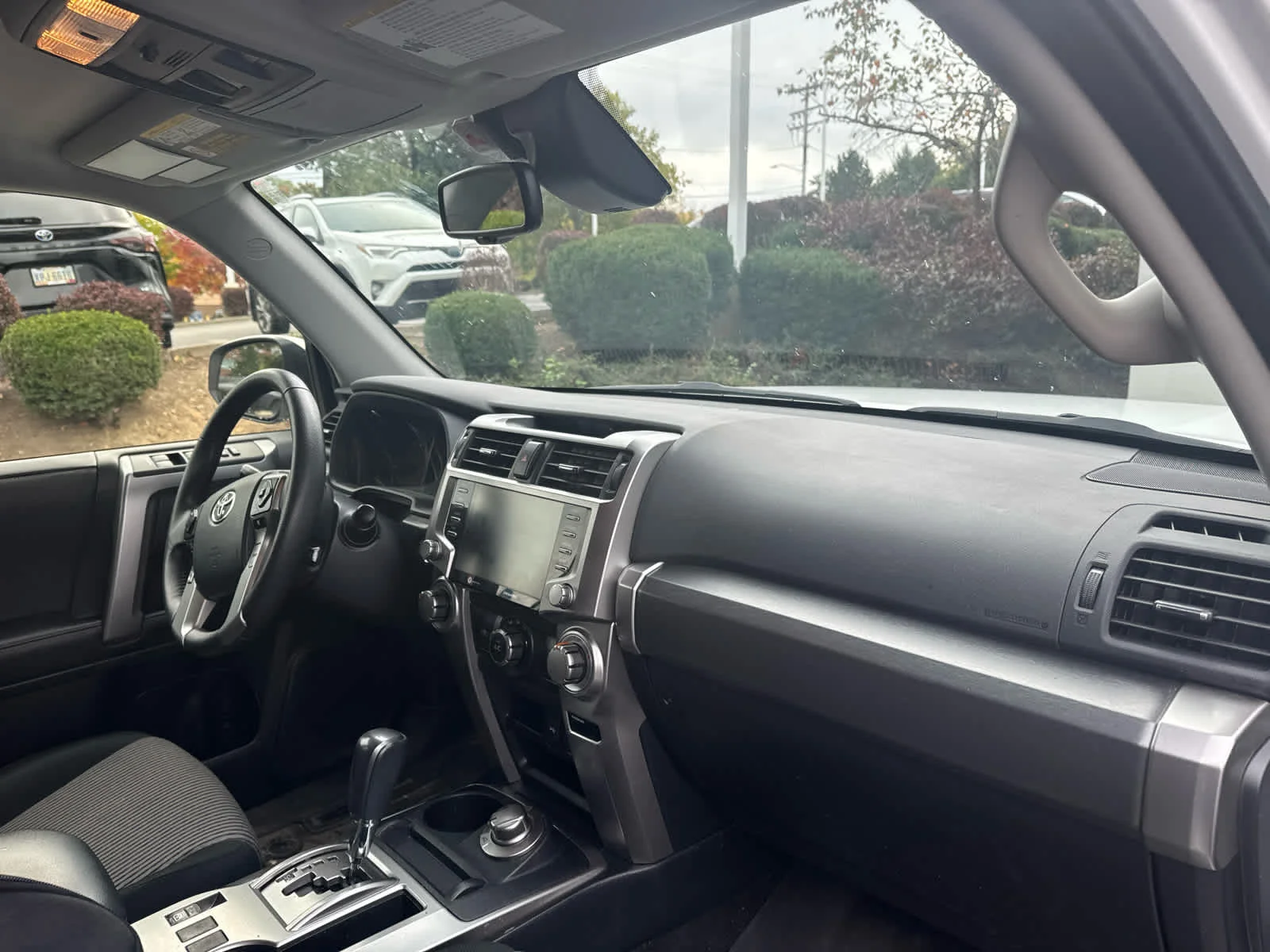 Used 2024 Ice Cap Toyota SR5 image 14
