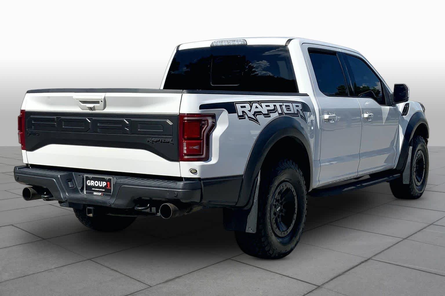 Used 2018 Oxford White Ford Raptor image 12