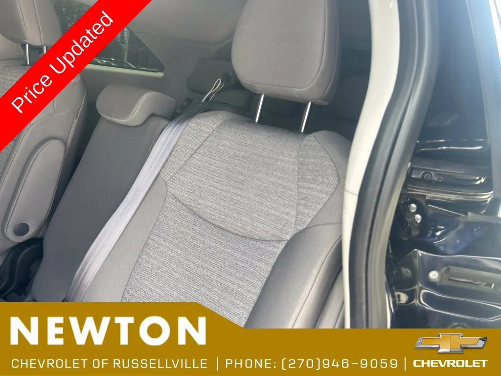 Used 2022 Gray Toyota LE image 33