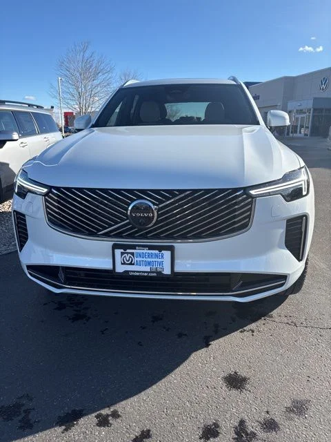 2026 Volvo XC90 Plus - Photo 10