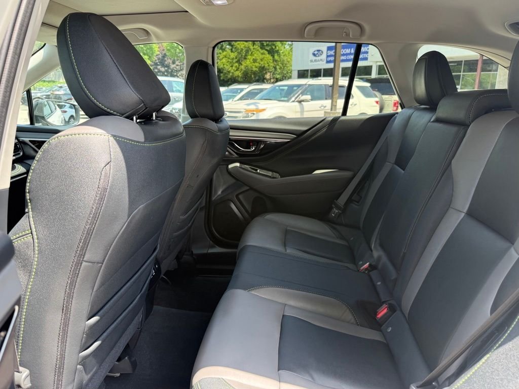 Used 2024 White Subaru Onyx Edition XT image 24