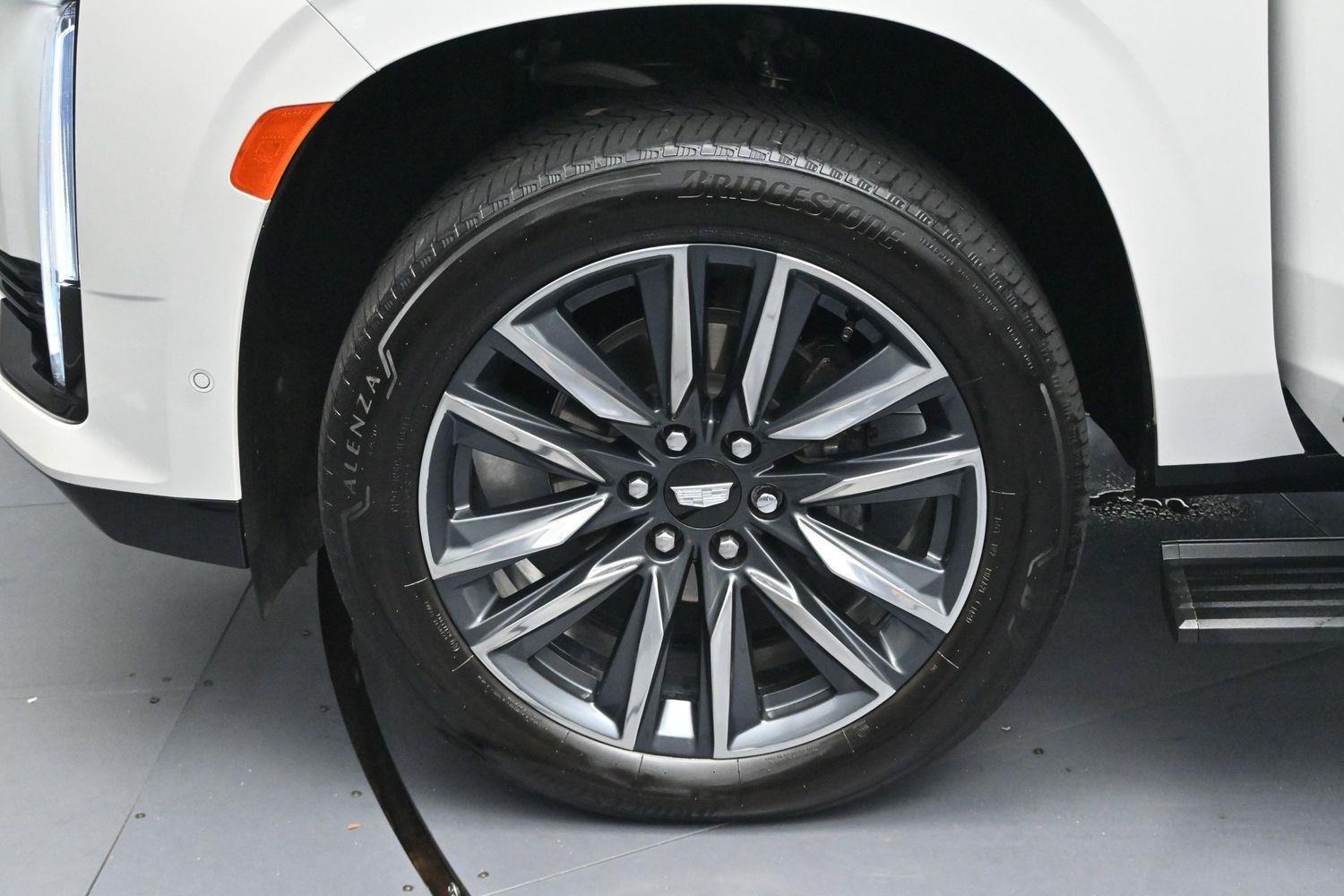 Used 2024 Crystal White Tricoat Cadillac Sport Platinum image 45