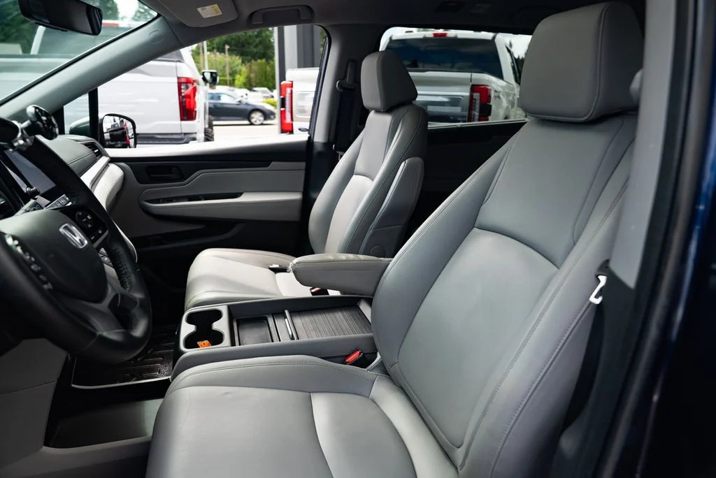 Used 2019  Honda EX-L image 18