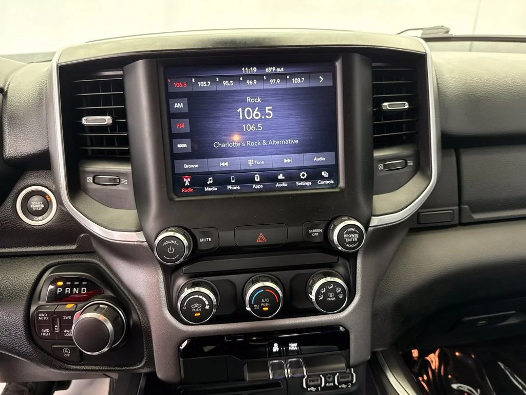 Used 2019 Silver Ram Big Horn/Lone Star image 20