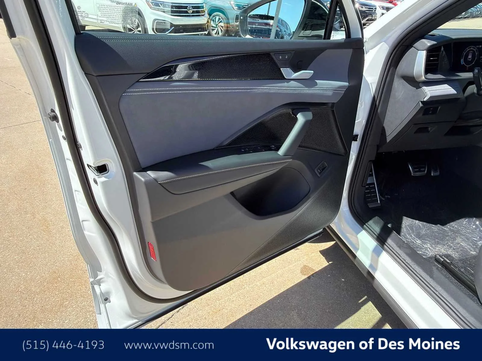New 2026 Opal White Pearl Volkswagen SE R-Line Black image 22