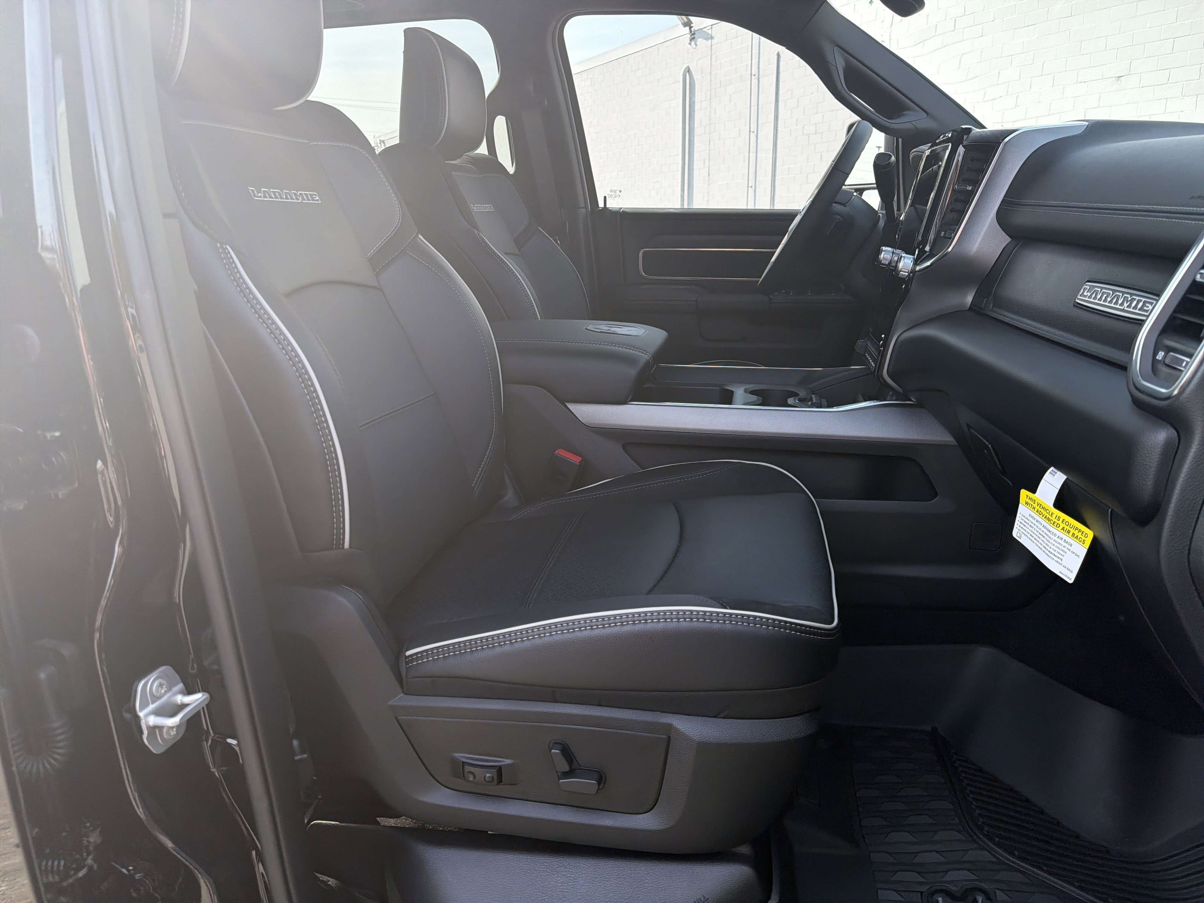 2026 RAM 2500 Laramie - Photo 16