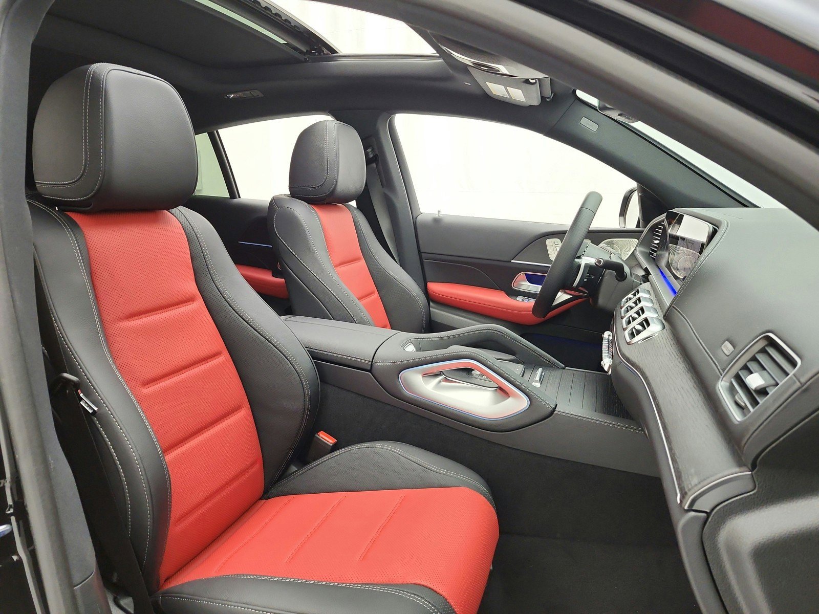 New 2026 Obsidian Black Metallic Mercedes-Benz GLE 450 4MATIC® Coupe image 44