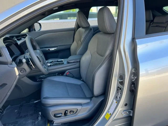 New 2026 Iridium Lexus PREMIUM image 31