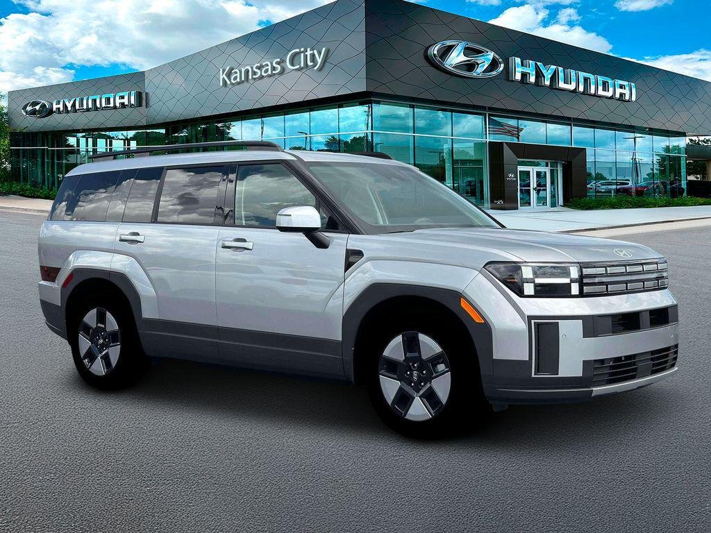 New 2026 Shimmering Silver Hyundai SEL image 10