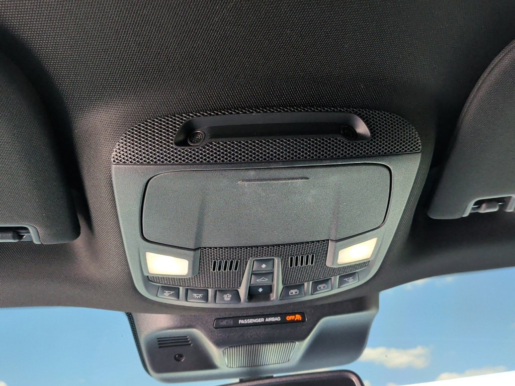 Used 2022 Agate Black Metallic Ford Limited image 23