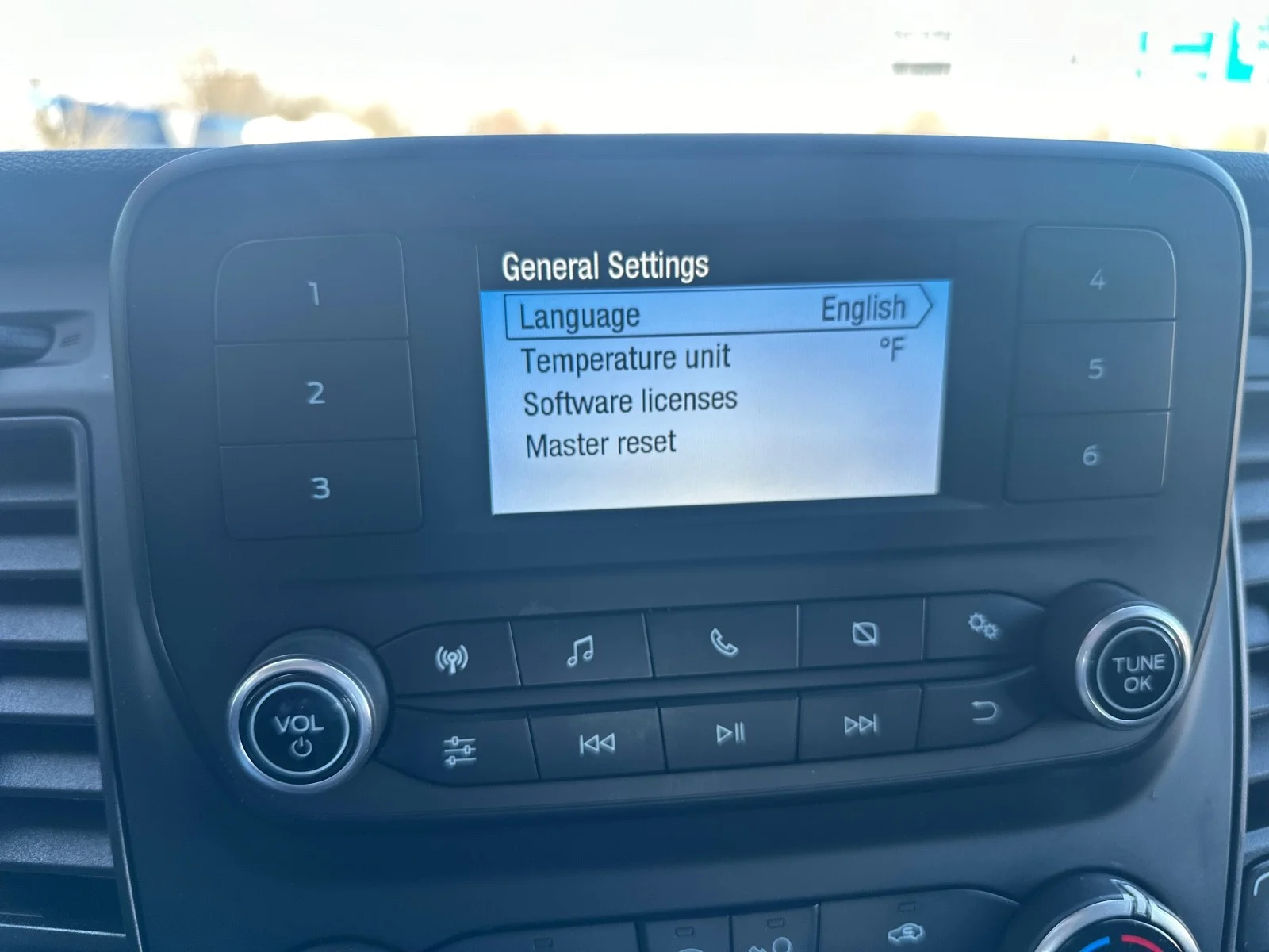 Used 2021 WHITE Ford  image 19