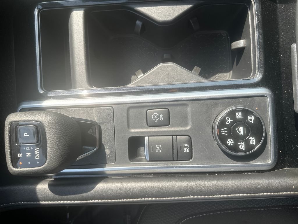 Used 2025 Silver Nissan SV image 23
