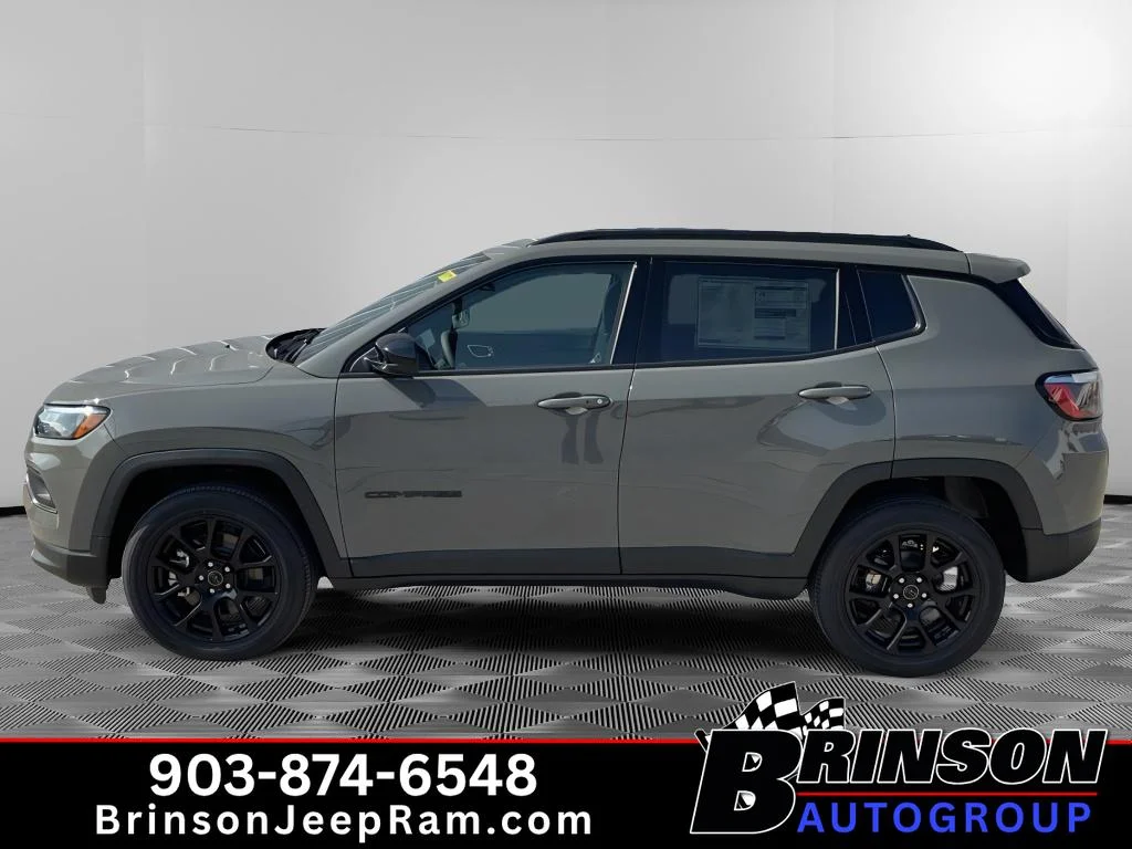 New 2026 Sting-Gray Clearcoat Jeep Latitude Altitude image 3