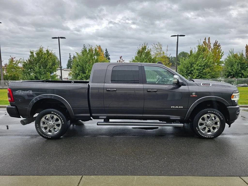 Used 2019  Ram Laramie image 6