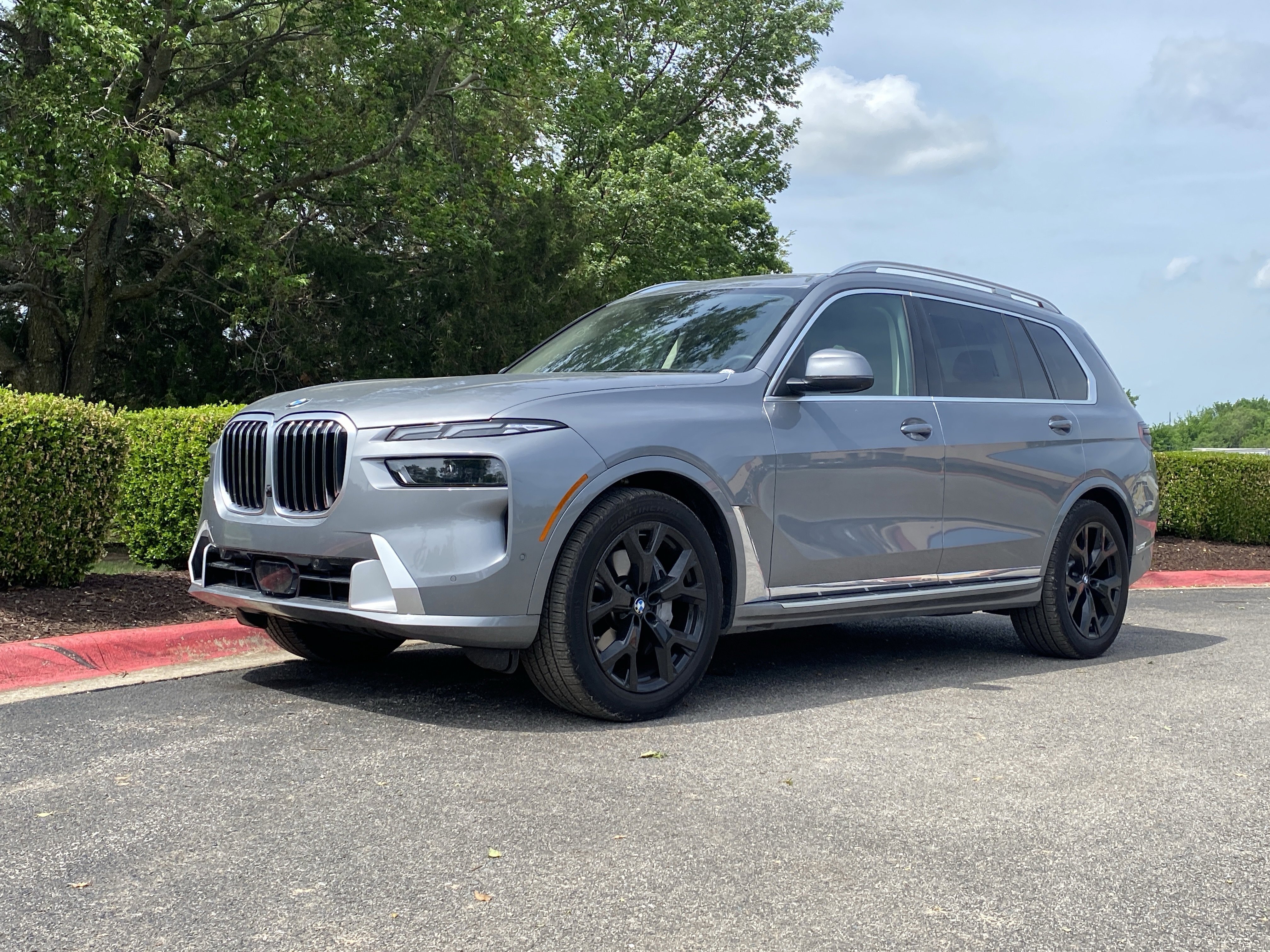 Certified Used 2026 Skyscraper Gray Metallic BMW xDrive40i image 12