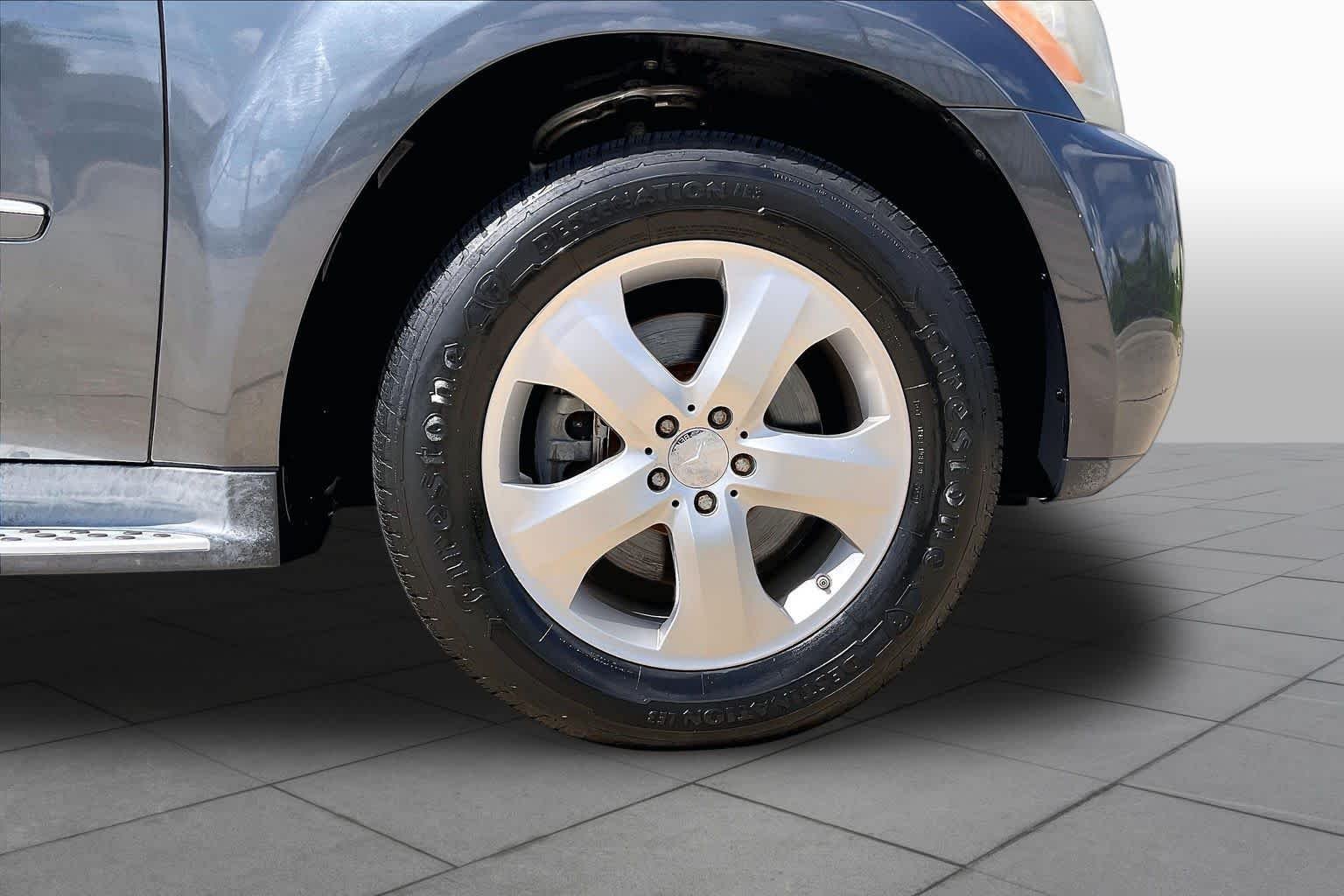 Used 2012 Steel Grey Metallic Mercedes-Benz GL 450 image 8