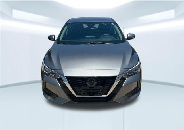 Used 2020 Gray Nissan SV image 10