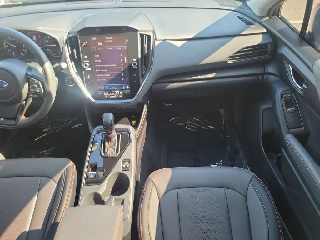 Used 2024 Crystal White Pearl Subaru Limited image 15