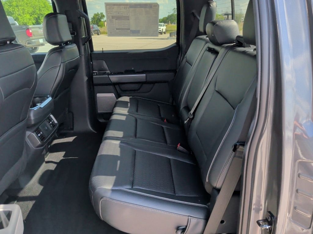 New 2026 Carbonized Gray Metallic Ford Lariat® image 39