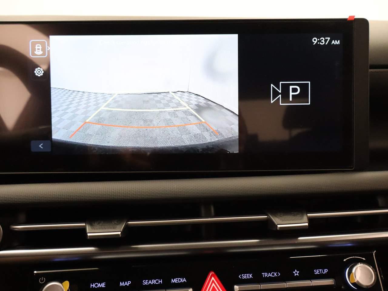 New 2027 Atlas White Hyundai SE AWD image 10