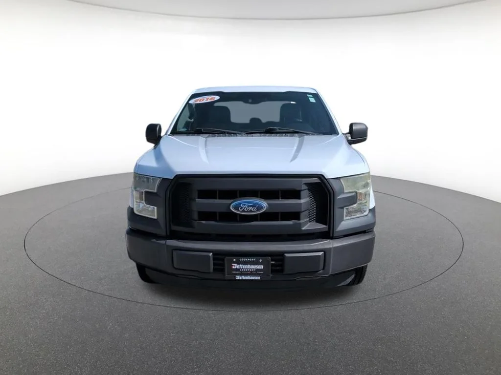 Used 2016 White Ford XL image 13