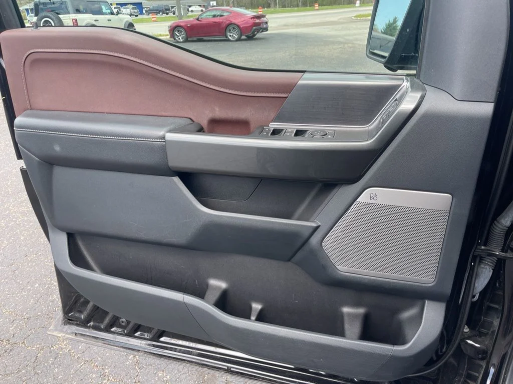 Used 2022 Black Ford Lariat image 36