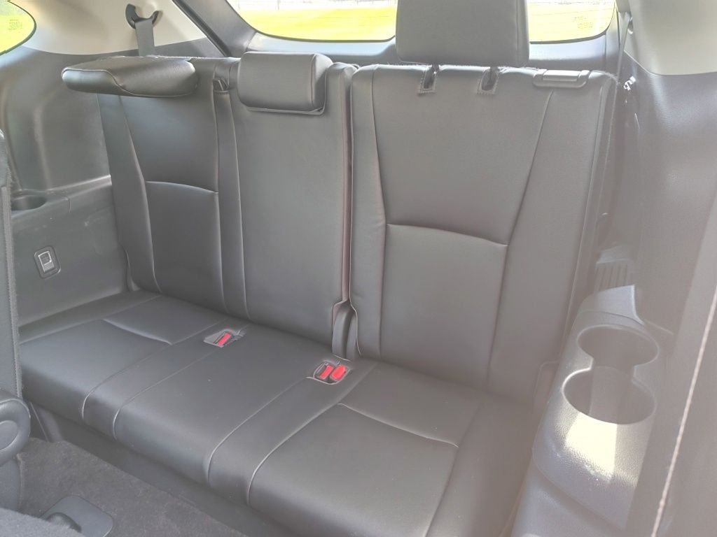 Used 2023 Black Toyota XLE image 7