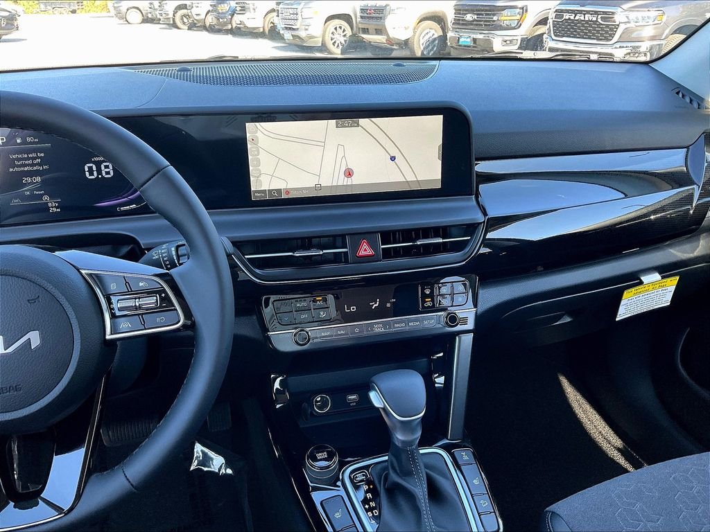 New 2026 Fusion Black Kia S image 12