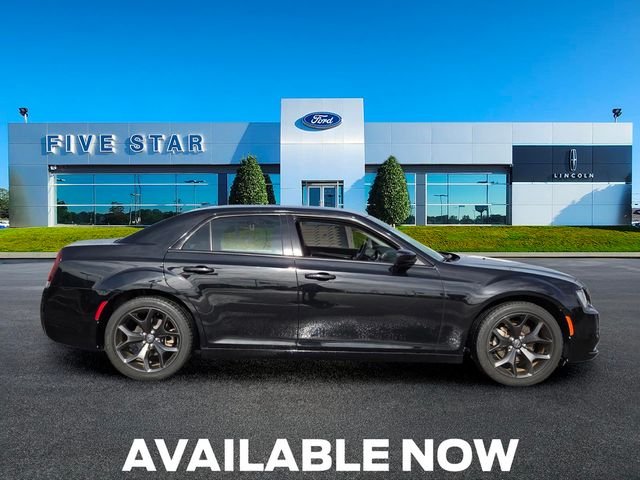 Used 2021 Gloss Black Chrysler Touring image 12