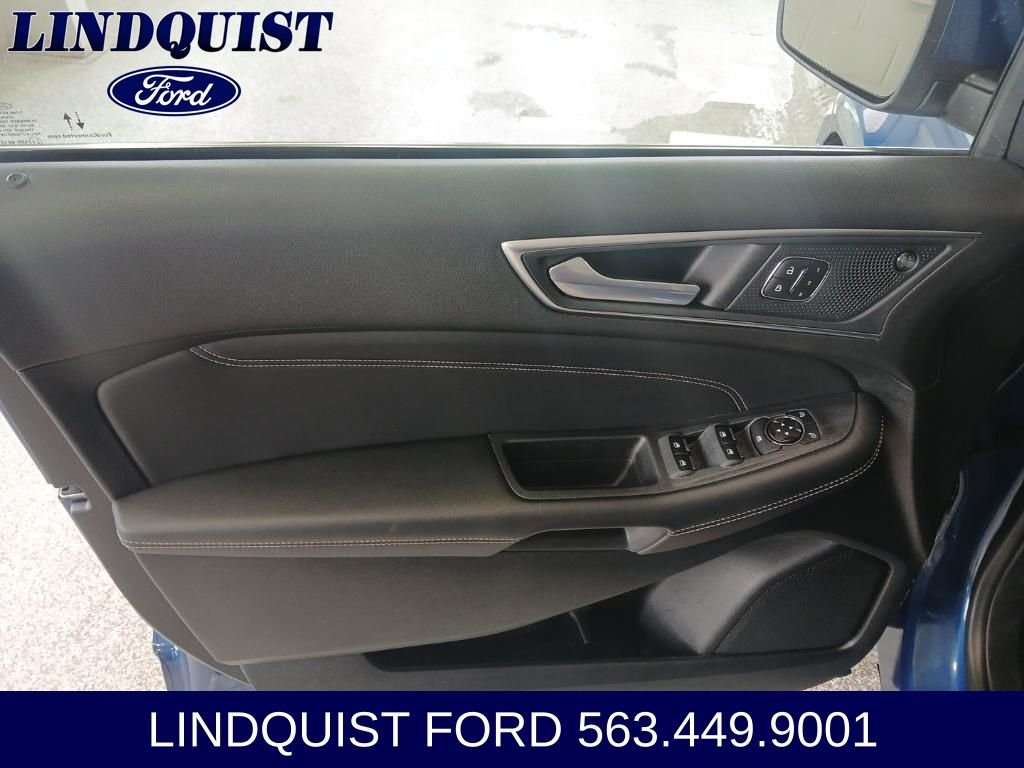 2024 Ford Edge Titanium - Photo 12