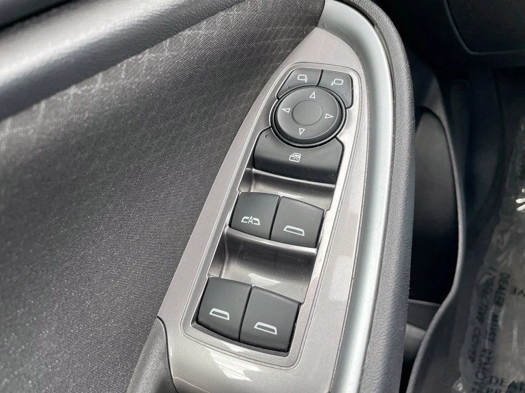 Used 2024 Summit White Chevrolet LT image 23