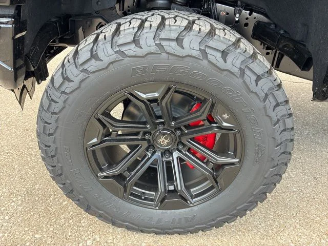 New 2026 Black Ford XLT image 16
