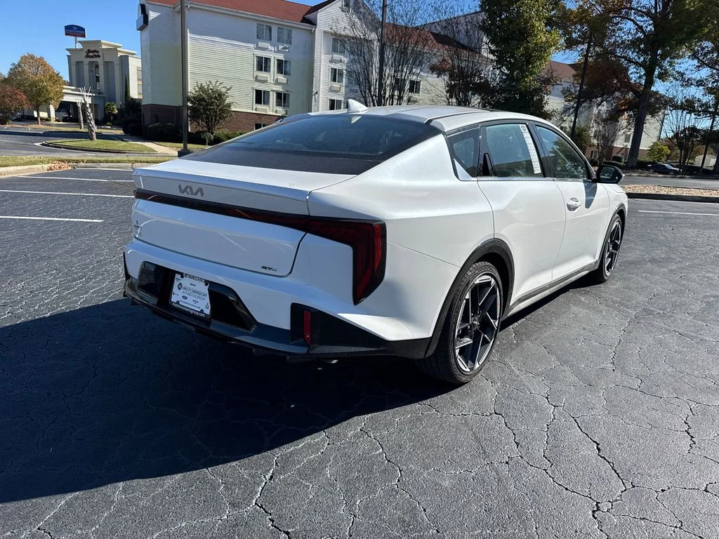 New 2025 White Kia GT-Line image 3