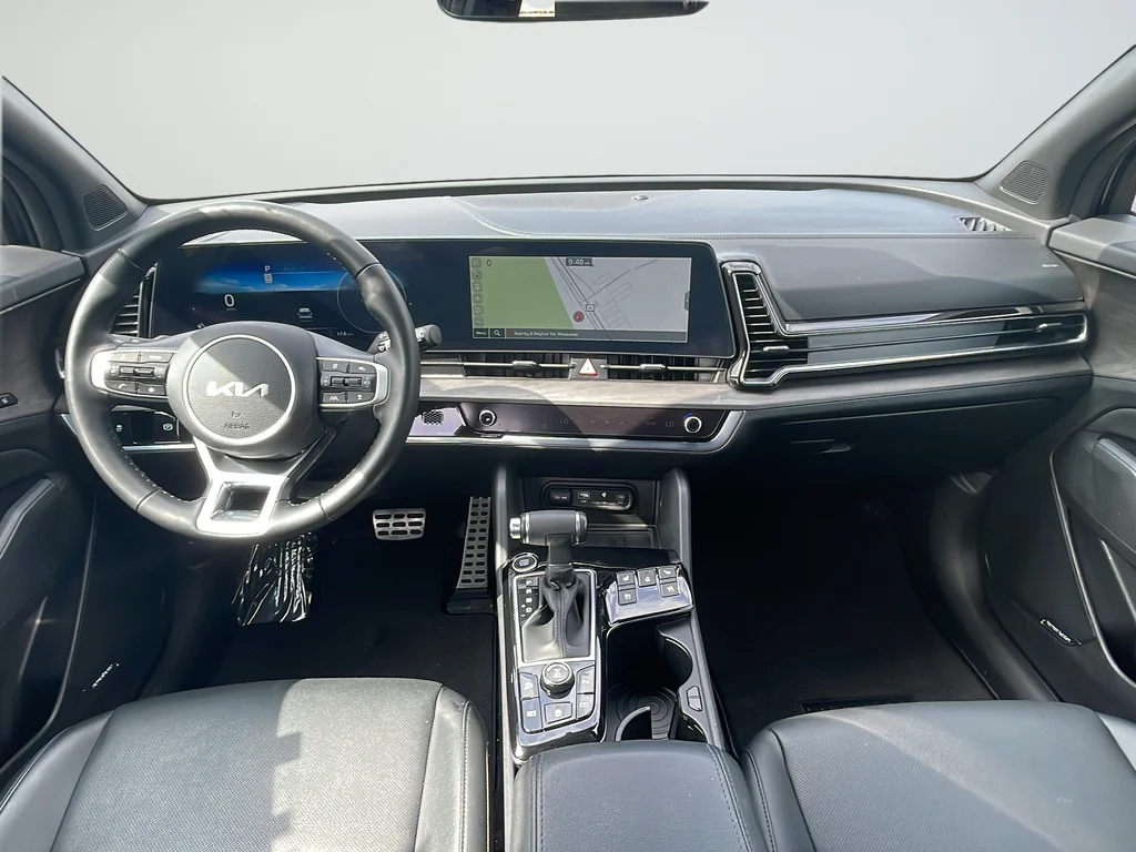 Used 2023 Black Kia X-Pro Prestige image 9